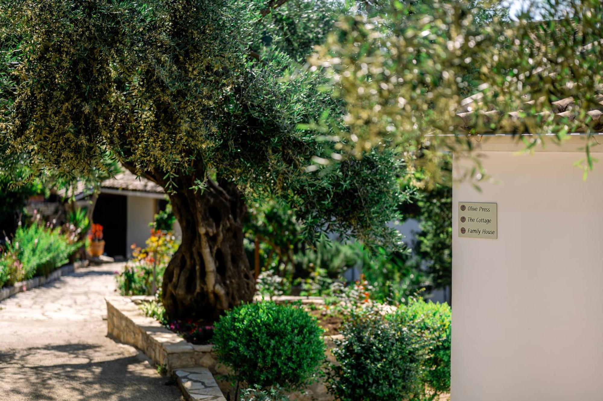 Nissaki Olive Press Villas Nisaki  Luaran gambar