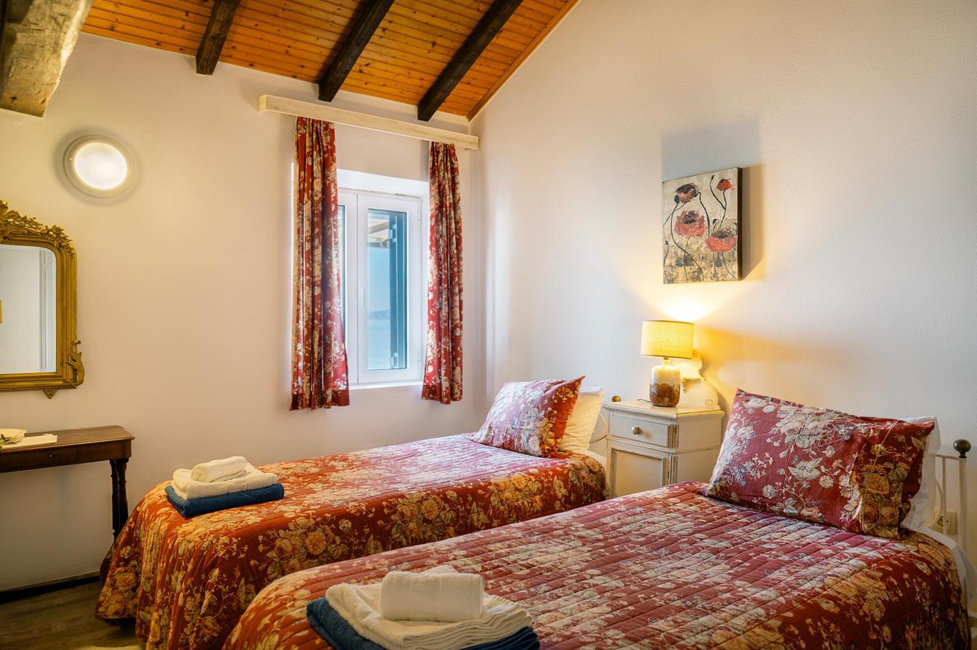 Nissaki Olive Press Villas Nisaki  Luaran gambar