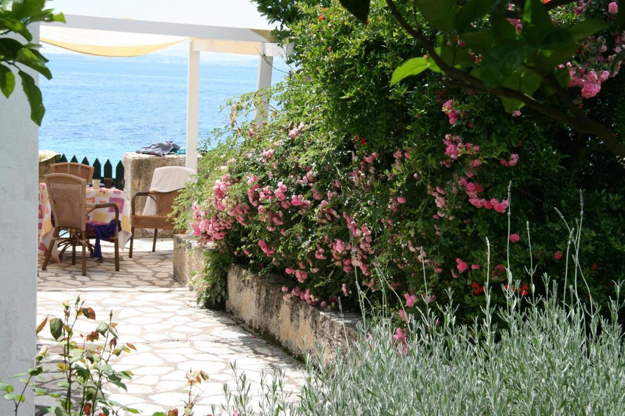 Nissaki Olive Press Villas Nisaki  Luaran gambar